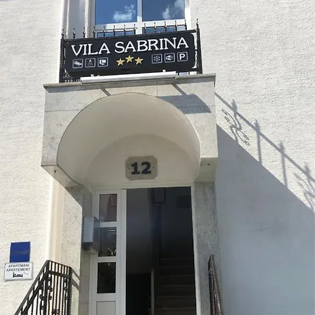 Boutique Sabrina - Exclusive With Free Parking